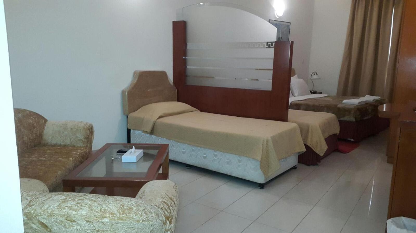 Al Raein Homes Apartamento Dubai